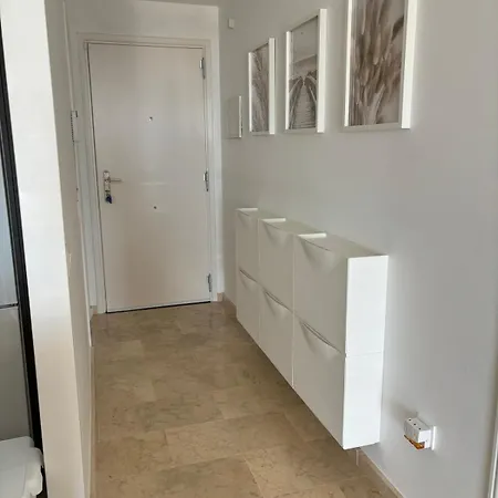 Apartment Blue View With 2 Bedroom And Swimming Pool Manilva