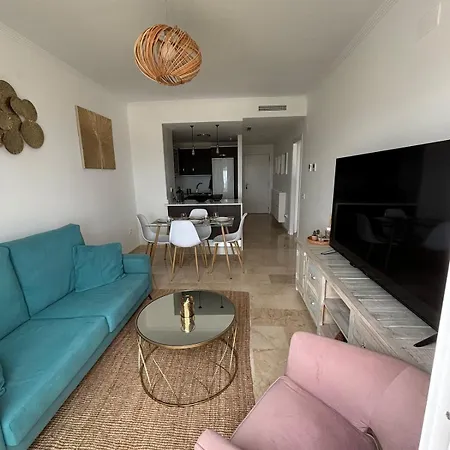 Blue View With 2 Bedroom And Swimming Pool Manilva